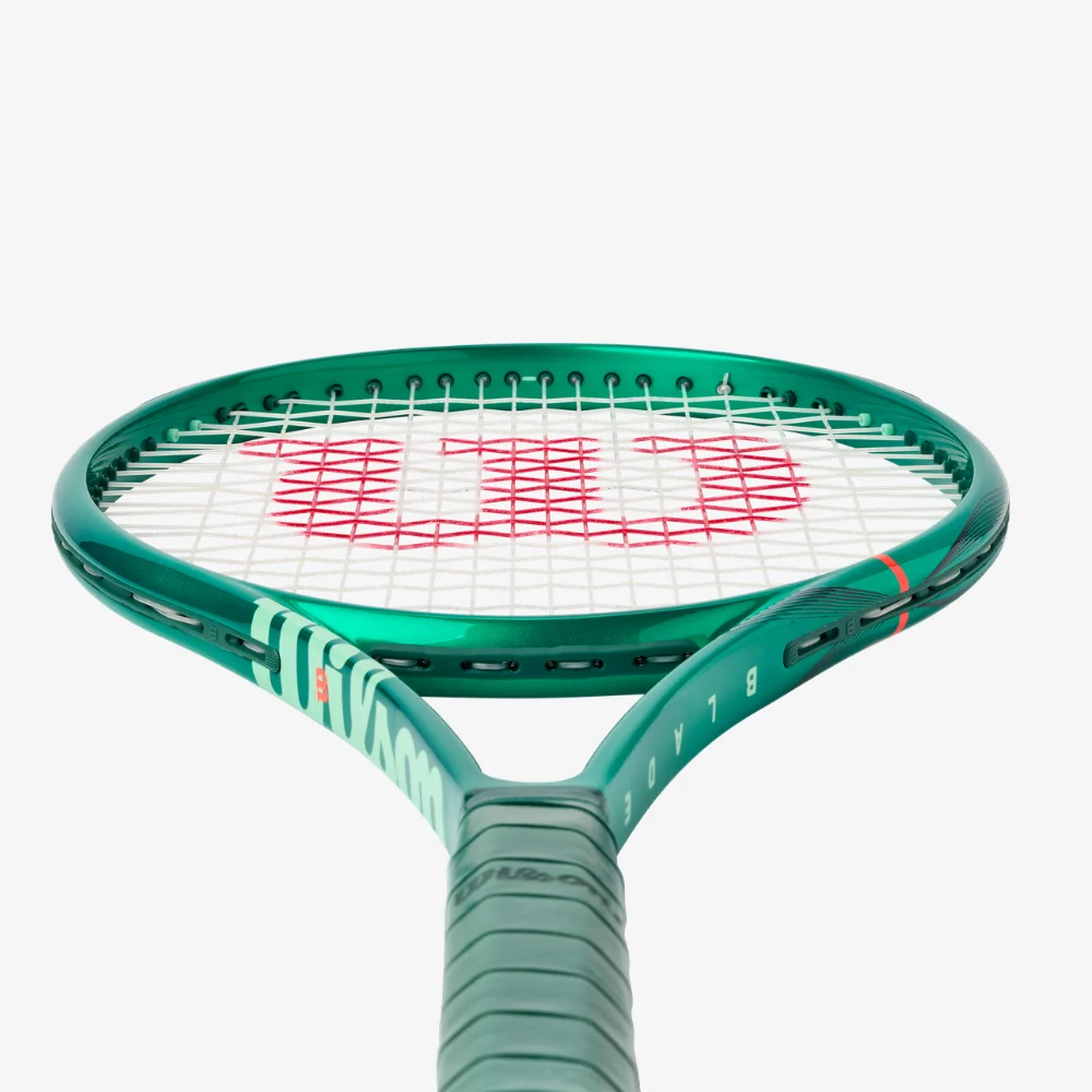 vot-tennis-wilson-blade-100ul-v10-wr208411u2__4__c50c69f0951f4fddb8bad20e6ab5eb3f